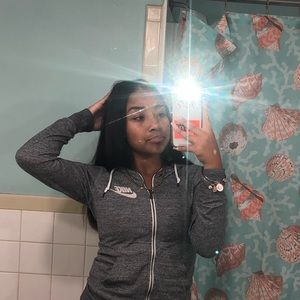 Meet your Posher, Natalia